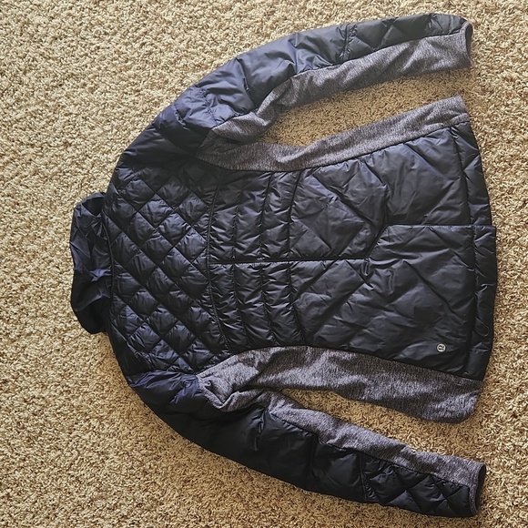 Lululemon Women's Quilted Jacket - Picture 2 of 8